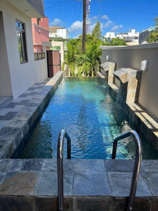 Pearl Gate Residence Apt No 3 Flic en Flac Exterior photo